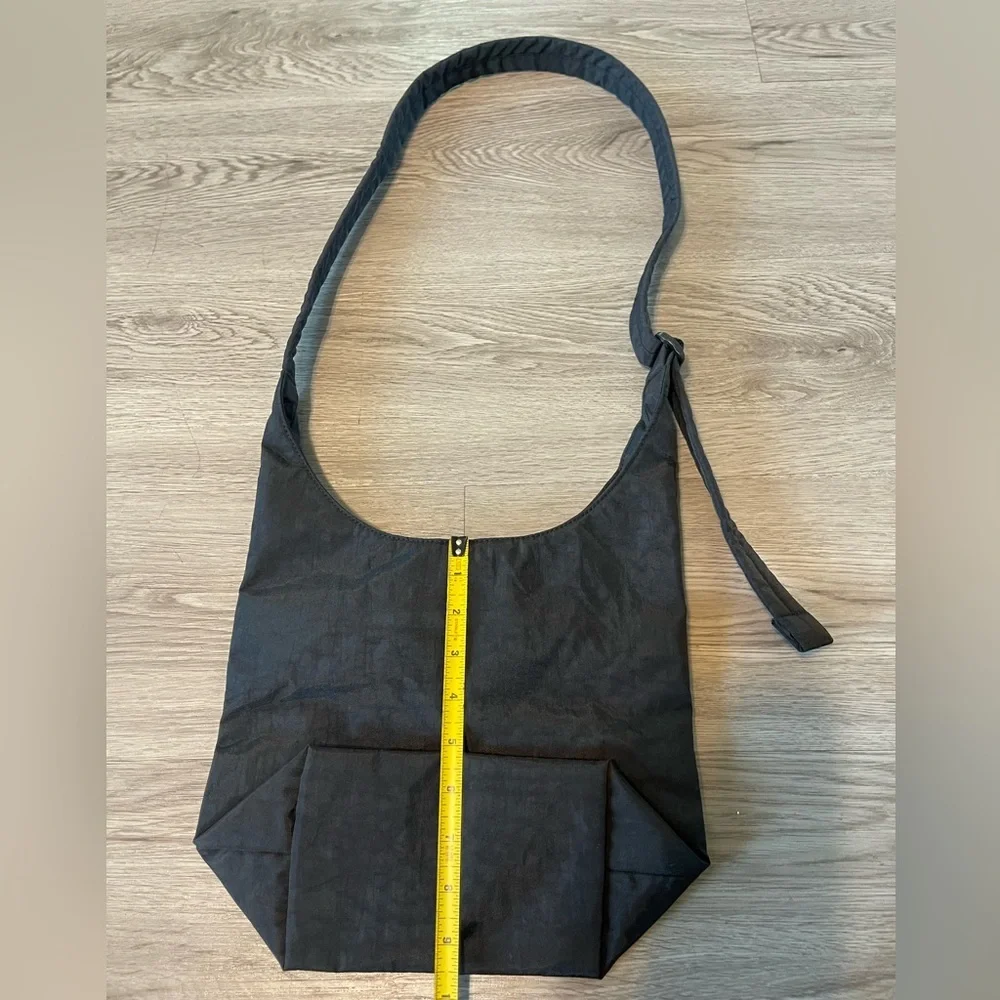 NWT Baggu x urban outfitters rosette small Black Women's Bag - Picture 5 of 6